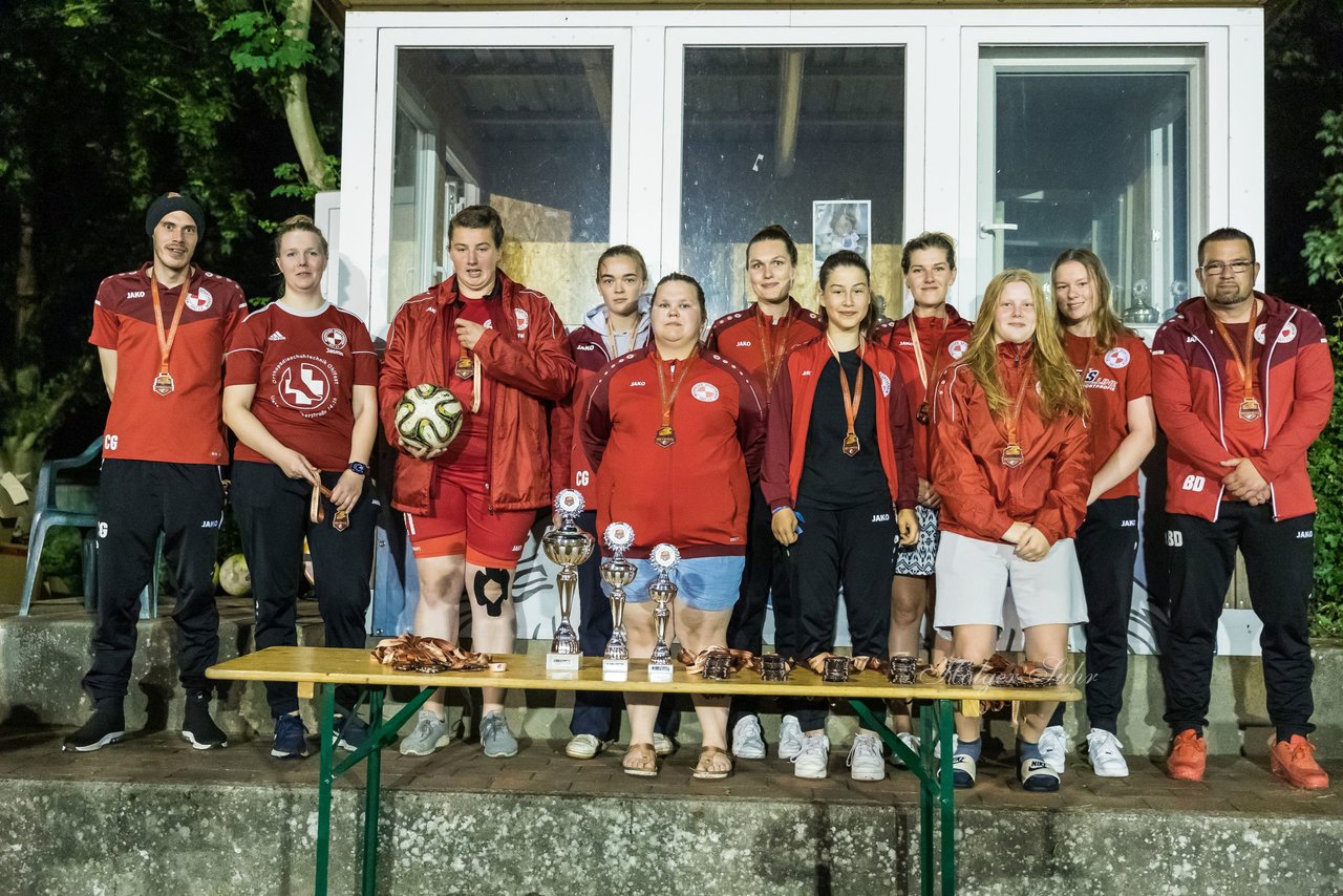 Bild 105 - Loewinnen-Cup